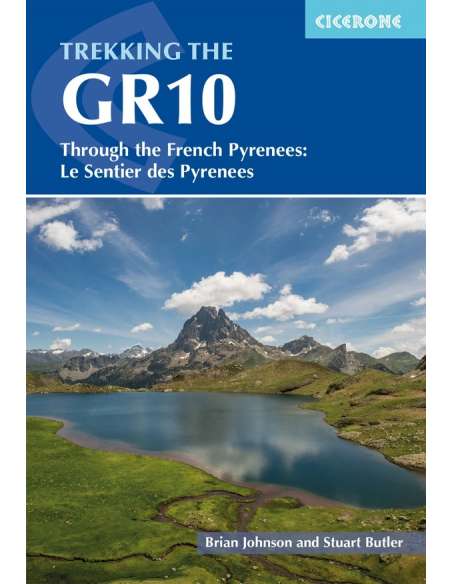 GR10 Trail / Through the French Pyrenees-Sentier Pyrenees - Francia Pireneusok túrakönyv